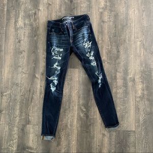 American Eagle Mid-rise X-Tall Ripped Jegging